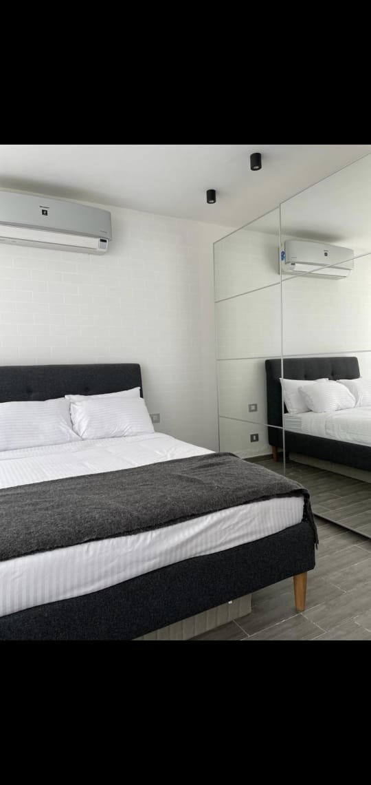 WhatsApp Image 2025-12-28 at 9.56.59 PM (2)