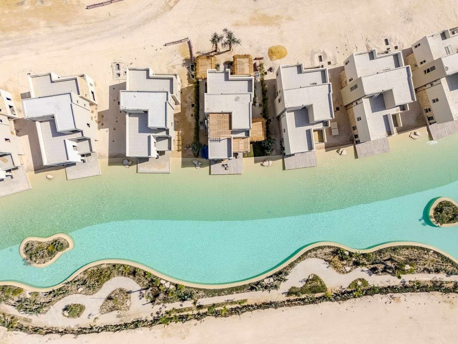 extractImages_nnle5s2nrmxogxzwlbdbgg6xdm_11552320257801596639