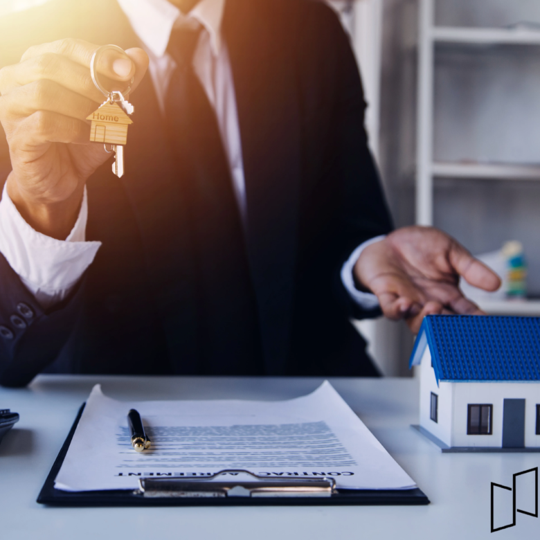 وسيط عقاري الساحل الشمالي: دليلك الكامل للشراء والاستثمار