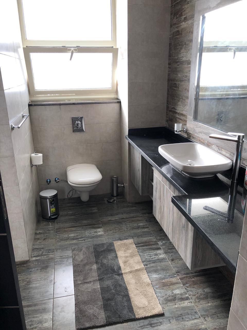 5-Bedroom Senior Chalet for Sale in Hacienda Bay, North Coast | 220 sqm