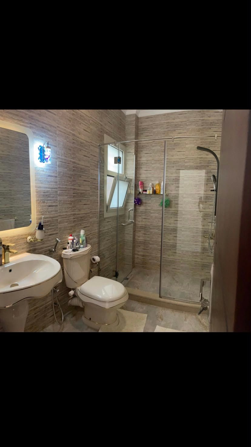 5-Bedroom Townhouse for Sale in Hacienda Bay, North Coast | 520 sqm