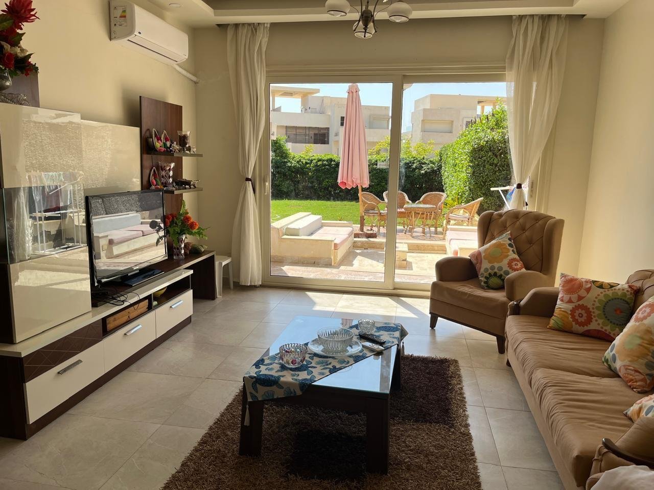 5-Bedroom Townhouse for Sale in Hacienda Bay, North Coast | 380 sqm