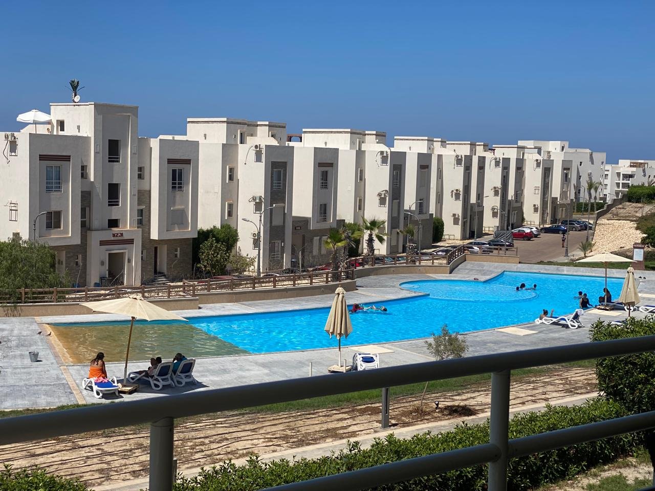 . AMWAJ | Exceptional 144m² Unit in a Distinctive Coastal Community